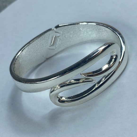 Cuff Wrap Silver Tone Bracelet Bangle Hinged Spring Adjustable Fashion Jewelry - Picture 12 of 16
